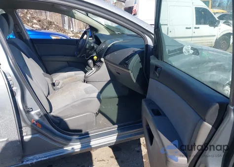 2009 Nissan Sentra 2.0 z USA, uszkodzony, nr VIN 3N1AB61EX9L652932